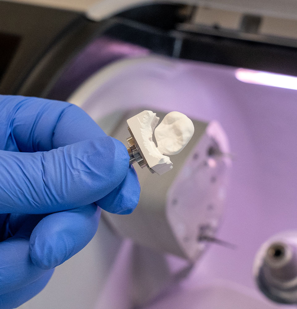 close up model of cerec model